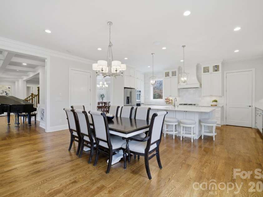 875 Starboard Reach None, Lexington, NC 27292.  MLS# CAR4329602, YatesRealty ID 9034. Casual Dining + Open Kitchen