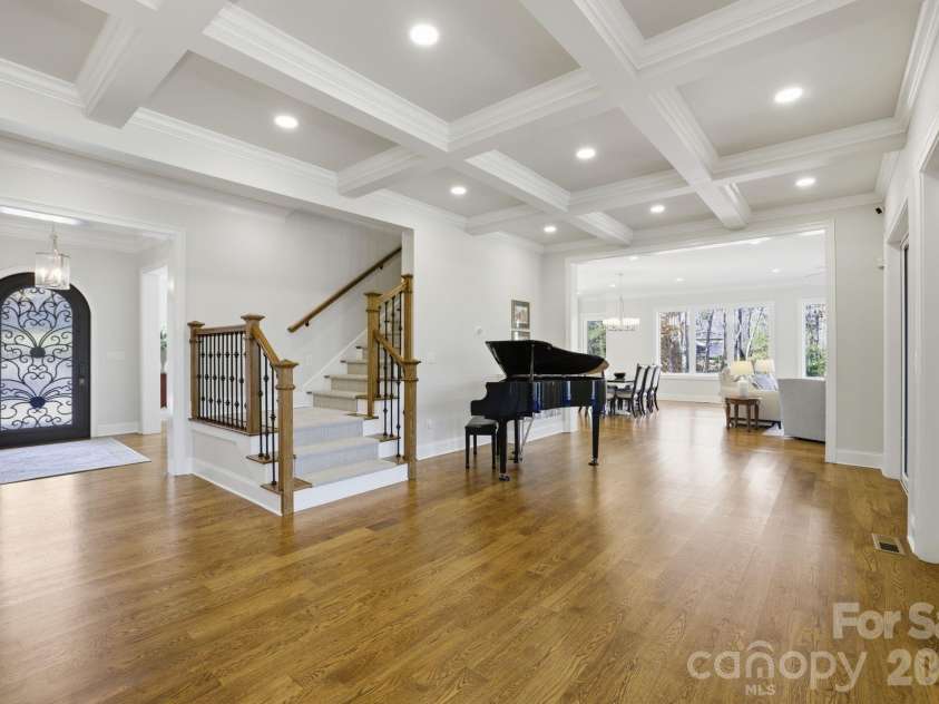 875 Starboard Reach None, Lexington, NC 27292.  MLS# CAR4329602, YatesRealty ID 9034. Custom Architectural Details