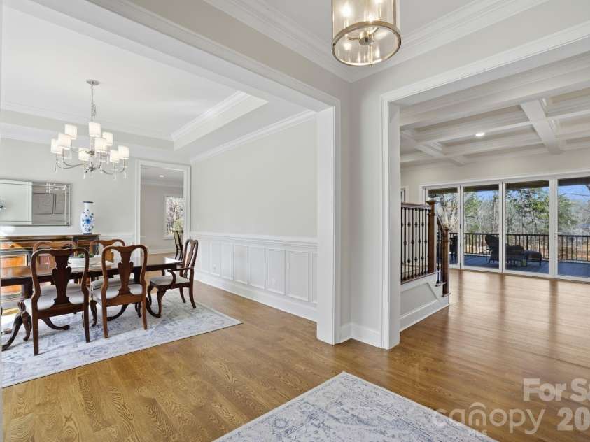 875 Starboard Reach None, Lexington, NC 27292.  MLS# CAR4329602, YatesRealty ID 9034. Grand Foyer