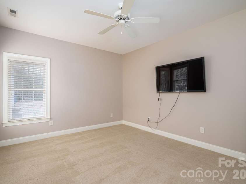 2179 Brookberry Lane, Gastonia, NC 28056.  MLS# CAR4349015, YatesRealty ID 9036. 