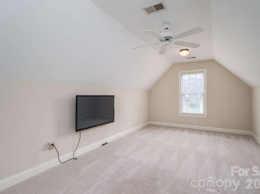 2179 Brookberry Lane, Gastonia, NC 28056.  MLS# CAR4349015, YatesRealty ID 9036. 