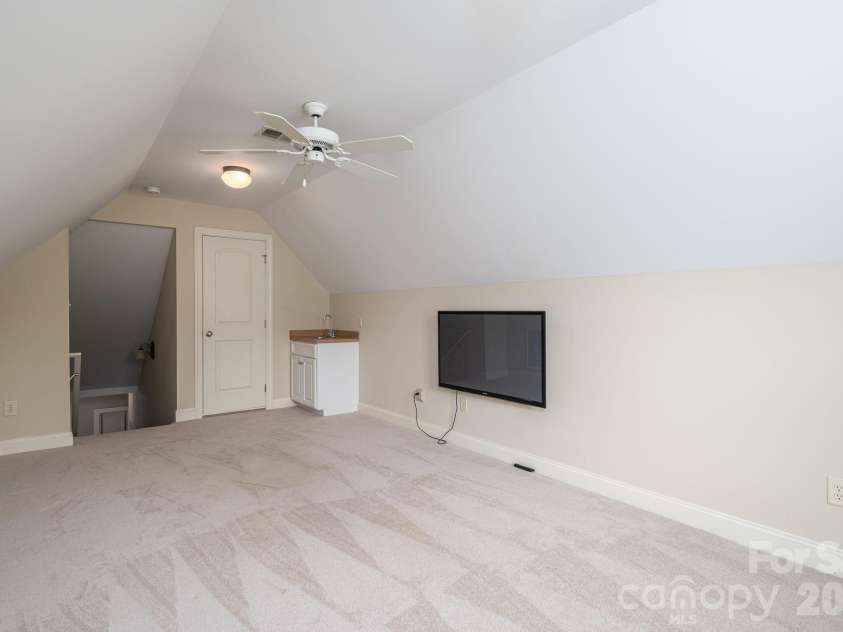 2179 Brookberry Lane, Gastonia, NC 28056.  MLS# CAR4349015, YatesRealty ID 9036. 