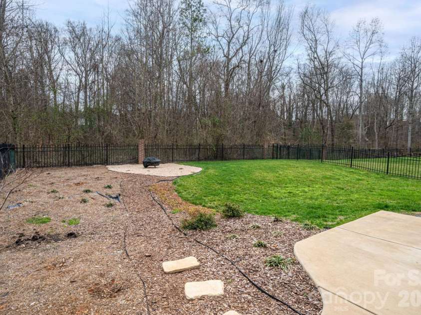 2179 Brookberry Lane, Gastonia, NC 28056.  MLS# CAR4349015, YatesRealty ID 9036. 