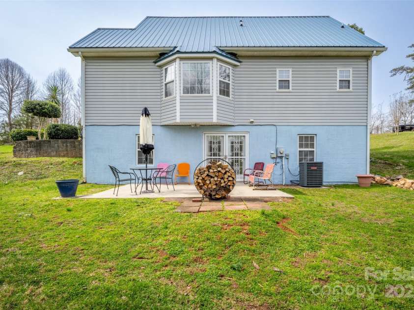 166 Rosalind Lane, Statesville, NC 28677.  MLS# CAR4114353, YatesRealty ID 9038. Rear View