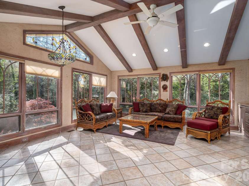 1432 Laurel Lane, Gastonia, NC 28054.  MLS# CAR4358971, YatesRealty ID 9039. 