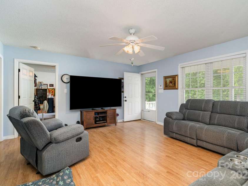 195 Kings Terrace, Salisbury, NC 28146.  MLS# CAR4252478, YatesRealty ID 9039. 