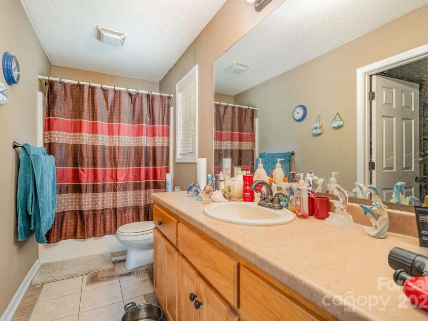 195 Kings Terrace, Salisbury, NC 28146.  MLS# CAR4252478, YatesRealty ID 9039. 