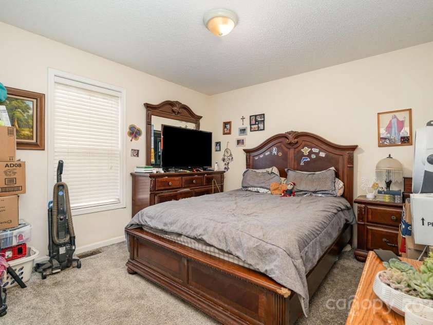 195 Kings Terrace, Salisbury, NC 28146.  MLS# CAR4252478, YatesRealty ID 9039. 