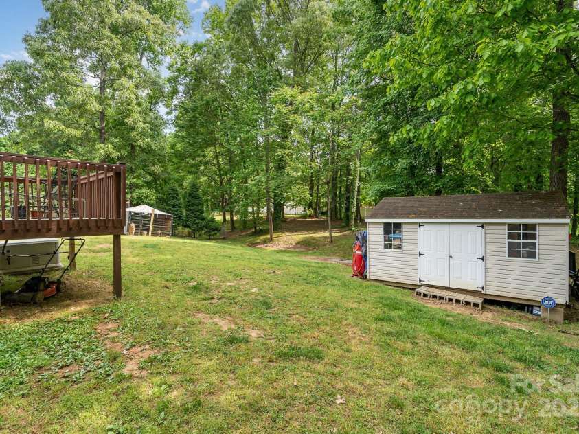 195 Kings Terrace, Salisbury, NC 28146.  MLS# CAR4252478, YatesRealty ID 9039. 