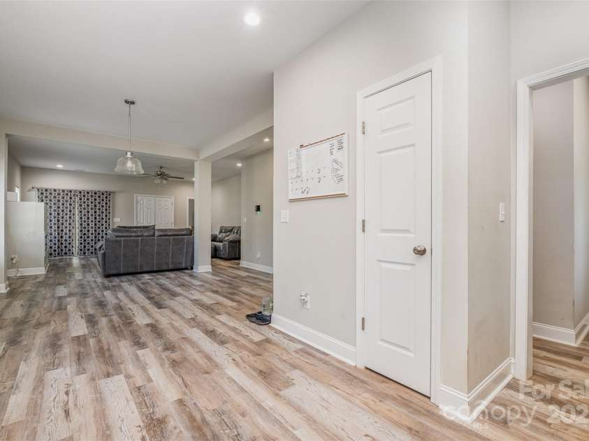 209 Sheffield Drive, York, SC 29745.  MLS# CAR4247482, YatesRealty ID 9040. 