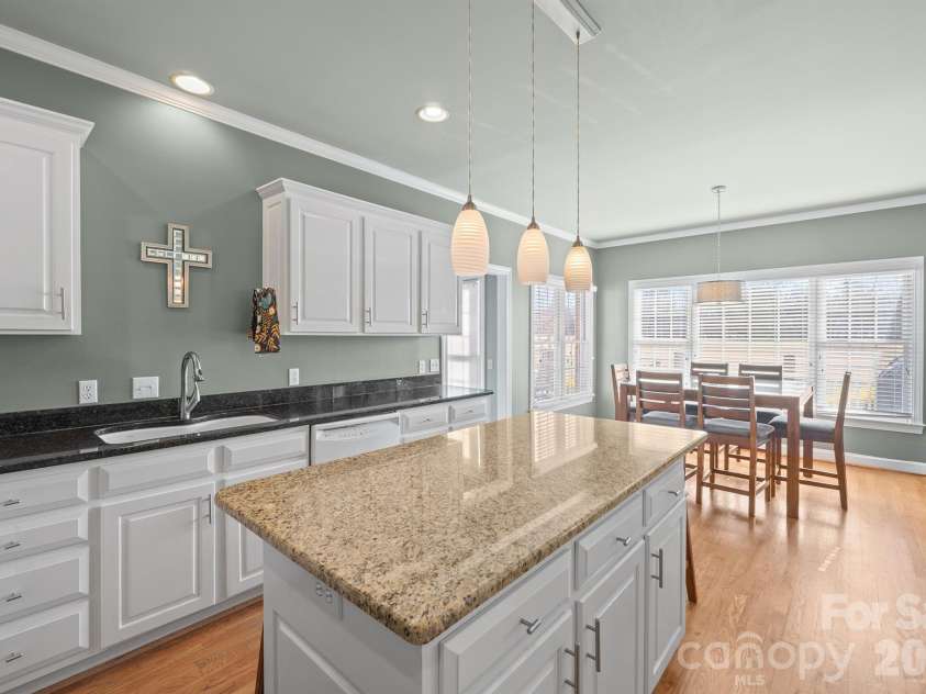 2425 Birdie Lane, Conover, NC 28613.  MLS# CAR4204810, YatesRealty ID 9040. 