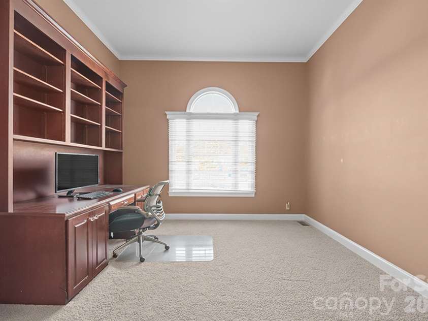 2425 Birdie Lane, Conover, NC 28613.  MLS# CAR4204810, YatesRealty ID 9040. Office area in primary suite