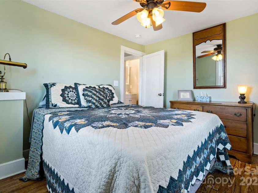 100 Summit Street, Marion, NC 28752.  MLS# CAR4241117, YatesRealty ID 9041. Guest house bedroom