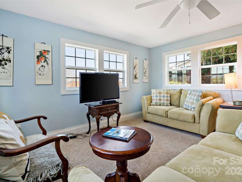 100 Summit Street, Marion, NC 28752.  MLS# CAR4241117, YatesRealty ID 9041. Guest house living room