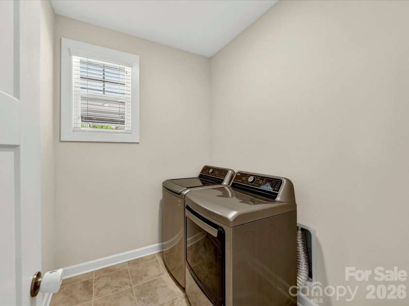 12309 Westbranch Parkway, Davidson, NC 28036.  MLS# CAR4336206, YatesRealty ID 9041. 1st Flr Laundry