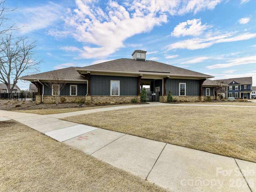 12309 Westbranch Parkway, Davidson, NC 28036.  MLS# CAR4336206, YatesRealty ID 9041. Westbranch Amenities