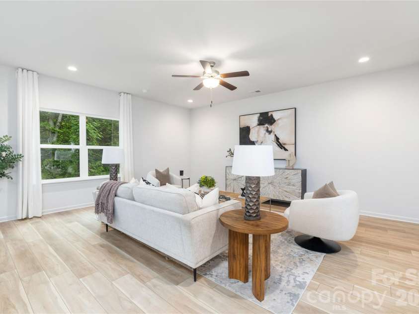 1535 Lisbon Lane, Charlotte, NC 28269.  MLS# CAR4358243, YatesRealty ID 9042. Representation