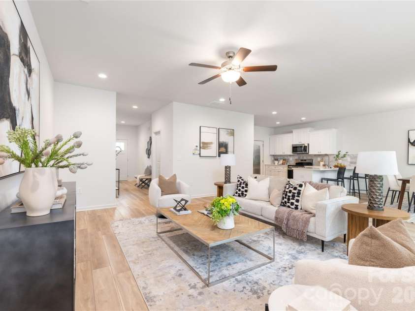 1535 Lisbon Lane, Charlotte, NC 28269.  MLS# CAR4358243, YatesRealty ID 9042. Representation