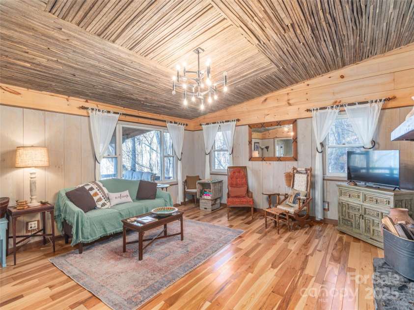 83 Rocky Ridge Road, Balsam, NC 28707.  MLS# CAR4243303, YatesRealty ID 9043. 