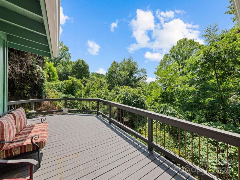 83 Rocky Ridge Road, Balsam, NC 28707.  MLS# CAR4243303, YatesRealty ID 9043. 