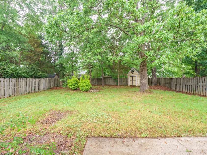 6007 Kenmore Lane, Indian Trail, NC 28079.  MLS# CAR4251243, YatesRealty ID 9044. Backyard