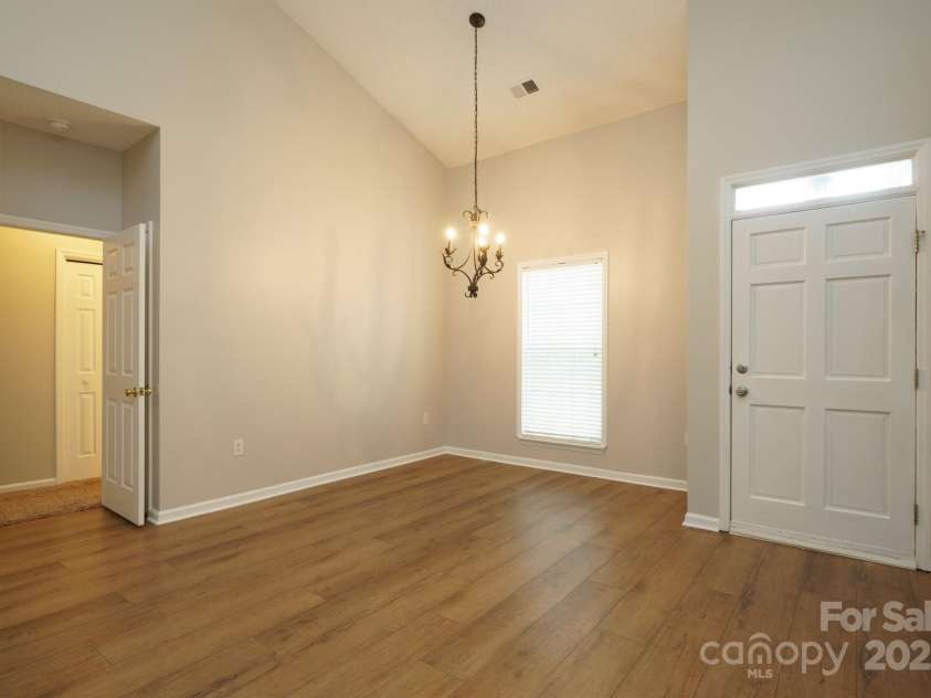 6007 Kenmore Lane, Indian Trail, NC 28079.  MLS# CAR4251243, YatesRealty ID 9044. Dining Area