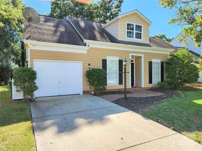 6007 Kenmore Lane, Indian Trail, NC 28079.  MLS# CAR4251243, YatesRealty ID 9044. Front