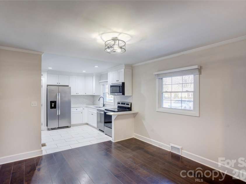 782 Union Street, Concord, NC 28025.  MLS# CAR4392683, YatesRealty ID 9044. Dining area and kitchen.  