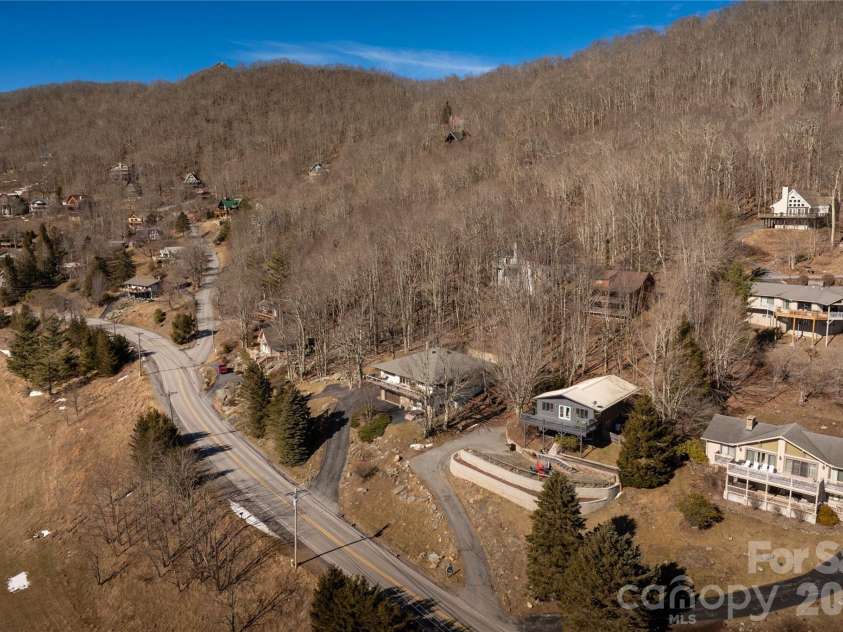 1628 Skyland Drive, Seven Devils, NC 28604.  MLS# CAR4346493, YatesRealty ID 9049. 