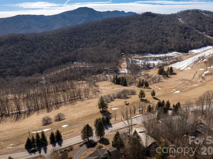 1628 Skyland Drive, Seven Devils, NC 28604.  MLS# CAR4346493, YatesRealty ID 9049. 