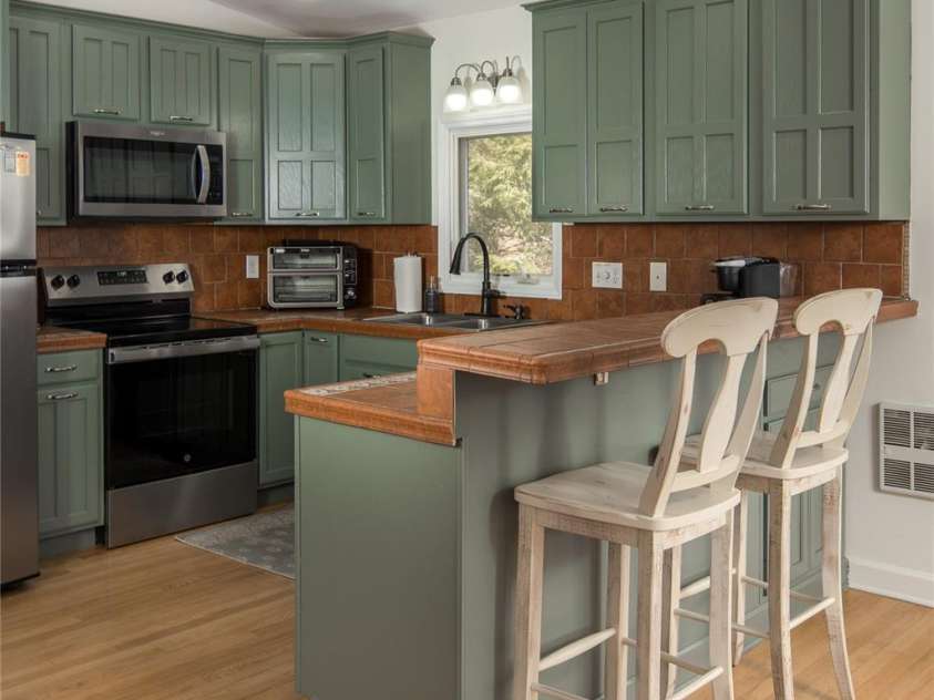 1628 Skyland Drive, Seven Devils, NC 28604.  MLS# CAR4346493, YatesRealty ID 9049. 