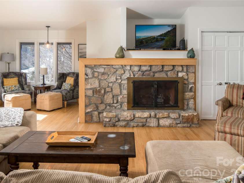 1628 Skyland Drive, Seven Devils, NC 28604.  MLS# CAR4346493, YatesRealty ID 9049. 