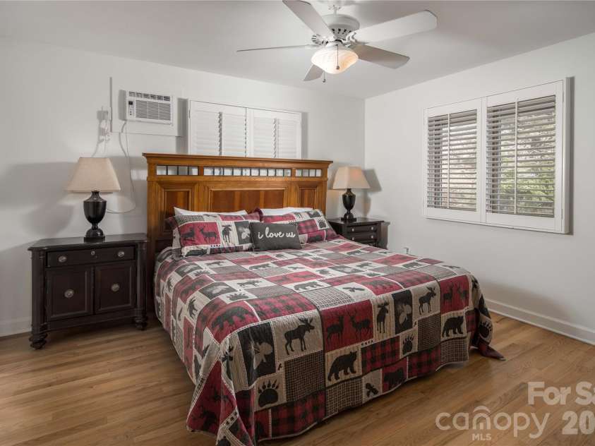 1628 Skyland Drive, Seven Devils, NC 28604.  MLS# CAR4346493, YatesRealty ID 9049. 