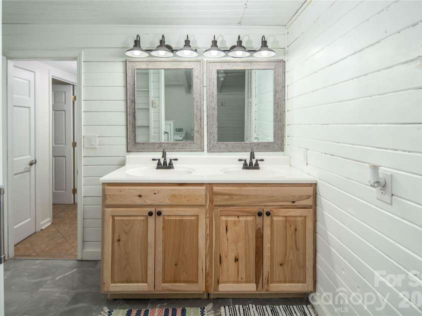1628 Skyland Drive, Seven Devils, NC 28604.  MLS# CAR4346493, YatesRealty ID 9049. 