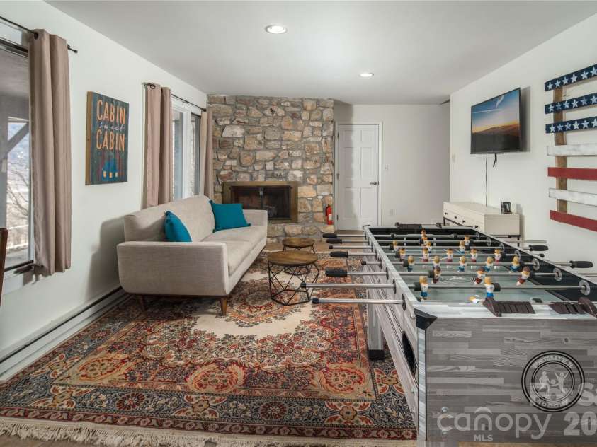 1628 Skyland Drive, Seven Devils, NC 28604.  MLS# CAR4346493, YatesRealty ID 9049. 