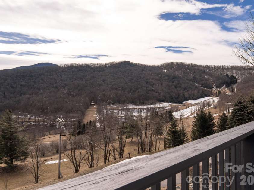 1628 Skyland Drive, Seven Devils, NC 28604.  MLS# CAR4346493, YatesRealty ID 9049. 