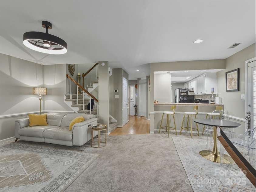 5215 Amity Springs Drive, Charlotte, NC 28212.  MLS# CAR4325111, YatesRealty ID 905. 