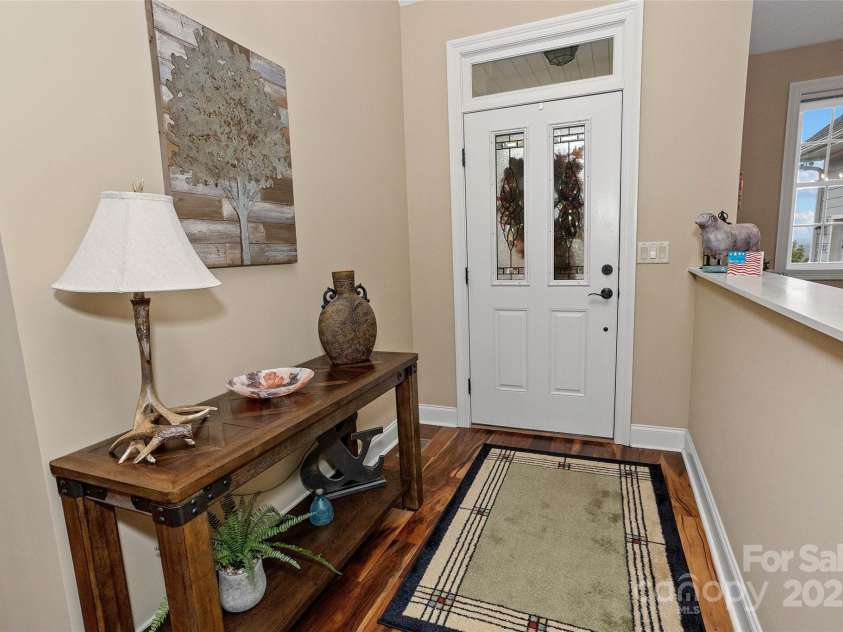 735 Bills Mountain Trail, Lake Lure, NC 28746.  MLS# CAR4316813, YatesRealty ID 905. 