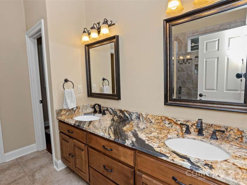 735 Bills Mountain Trail, Lake Lure, NC 28746.  MLS# CAR4316813, YatesRealty ID 905. 