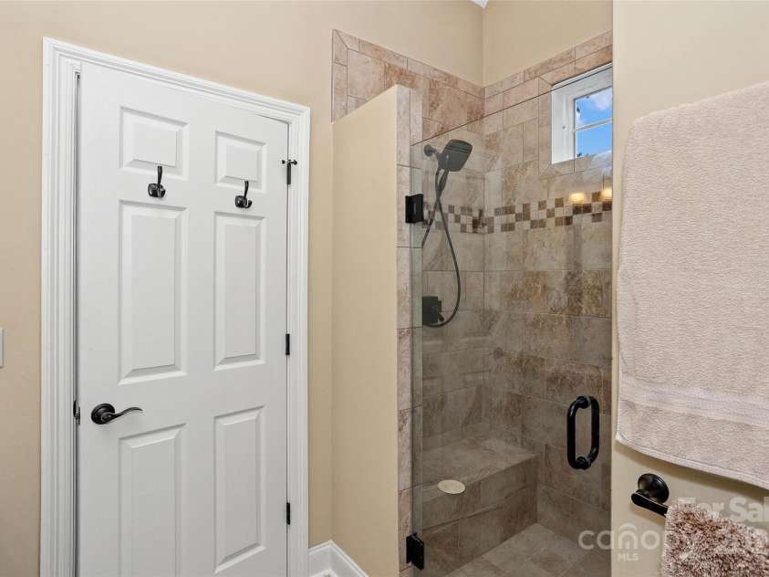 735 Bills Mountain Trail, Lake Lure, NC 28746.  MLS# CAR4316813, YatesRealty ID 905. 