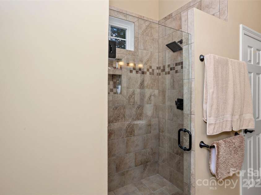 735 Bills Mountain Trail, Lake Lure, NC 28746.  MLS# CAR4316813, YatesRealty ID 905. 