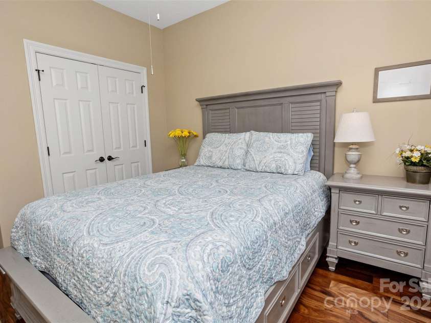 735 Bills Mountain Trail, Lake Lure, NC 28746.  MLS# CAR4316813, YatesRealty ID 905. 