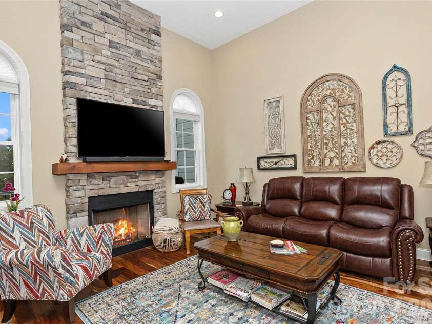 735 Bills Mountain Trail, Lake Lure, NC 28746.  MLS# CAR4316813, YatesRealty ID 905. 