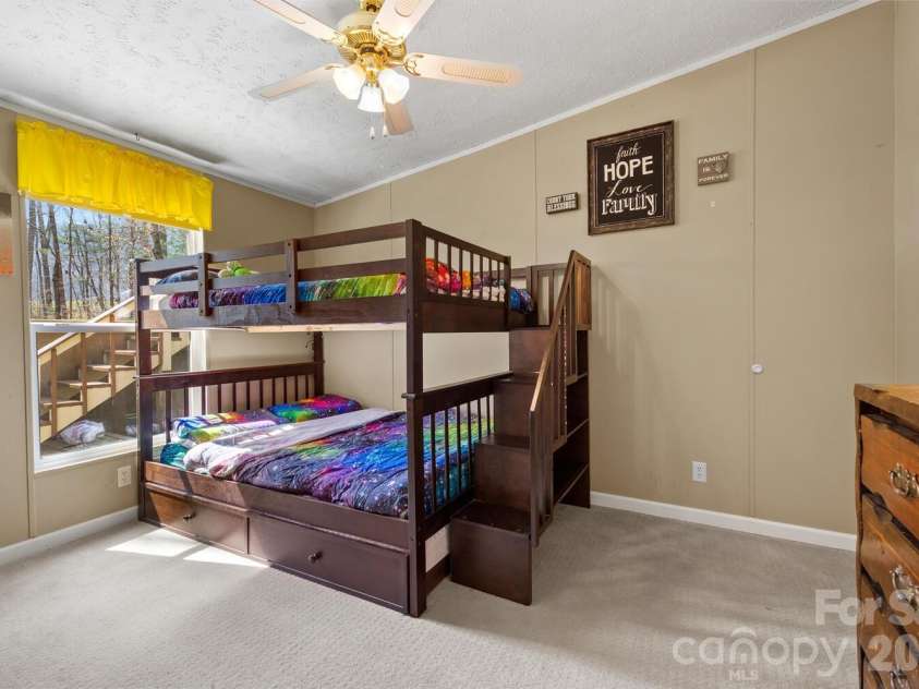 18 Henry White Lane, Leicester, NC 28748.  MLS# CAR4336718, YatesRealty ID 9050. 