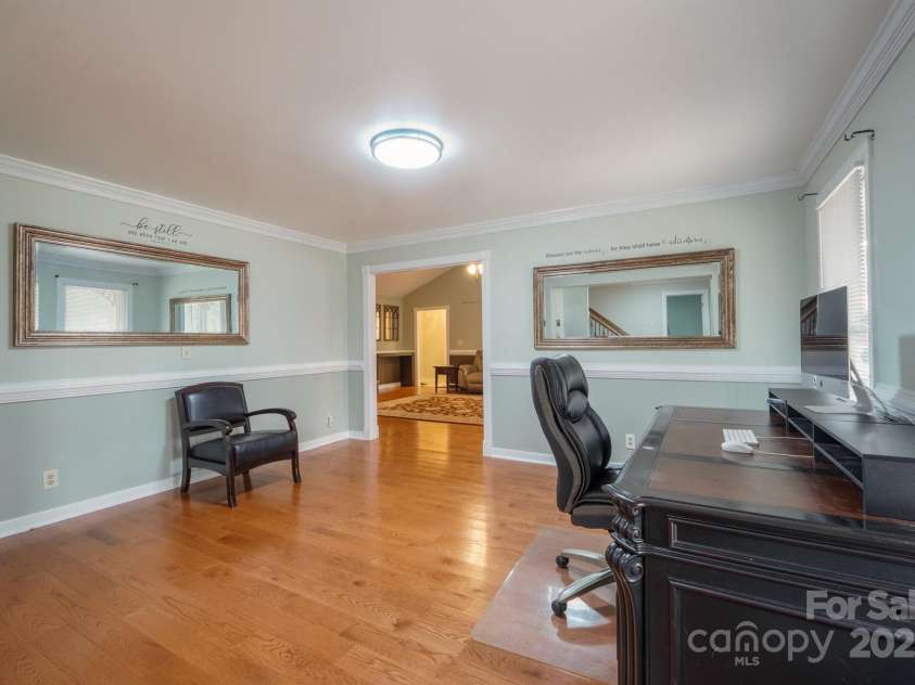 161 Moore Haven Drive, Salisbury, NC 28147.  MLS# CAR4218609, YatesRealty ID 9052. Living Room