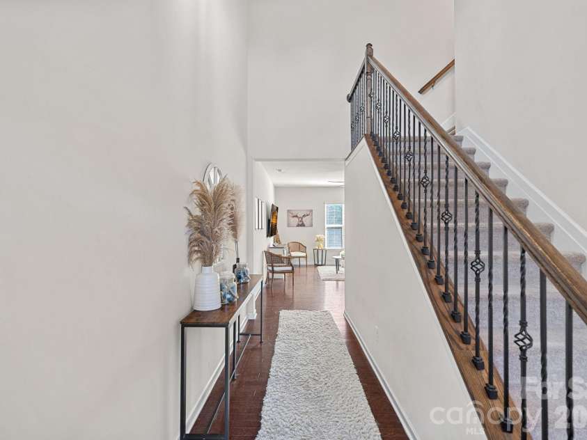 2219 Whitford Lane, Charlotte, NC 28210.  MLS# CAR4362110, YatesRealty ID 9052. 