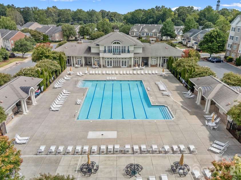 2219 Whitford Lane, Charlotte, NC 28210.  MLS# CAR4362110, YatesRealty ID 9052. 
