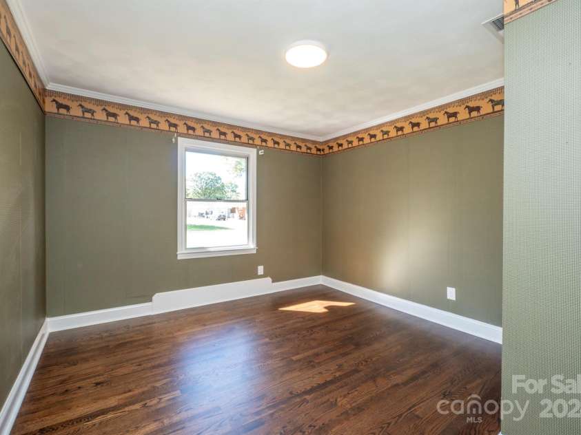 511 Villa Street, Kannapolis, NC 28083.  MLS# CAR4170205, YatesRealty ID 9053. Bedroom