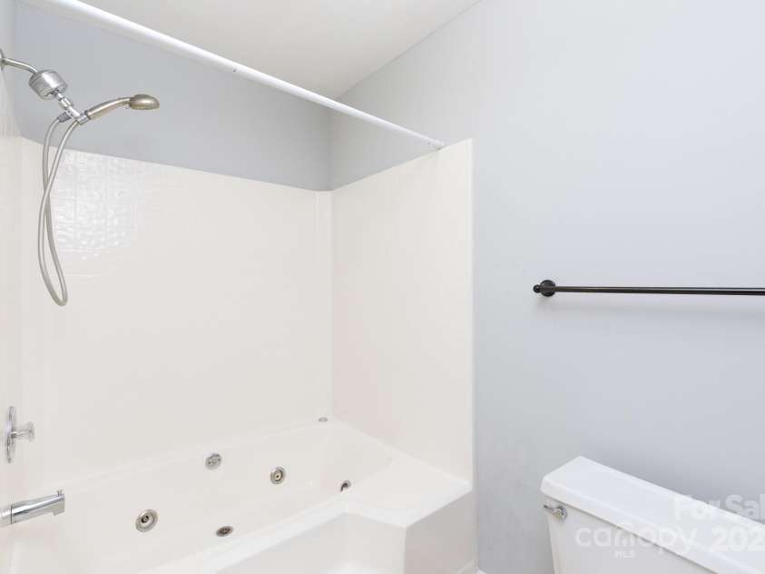 1541 Hunt Club Court, Rock Hill, SC 29732.  MLS# CAR4200259, YatesRealty ID 9054. 