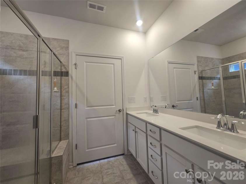 139 Pampas Place, Statesville, NC 28625.  MLS# CAR4333534, YatesRealty ID 9055. 